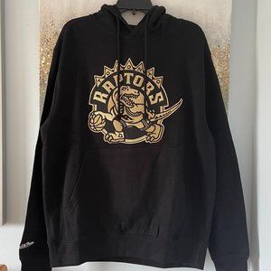 Mitchell & Ness Toronto Raptors Hoodie (NWT)
